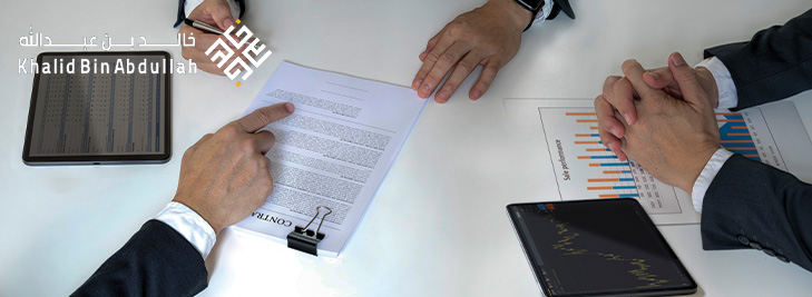 كل ما تحتاج معرفته عن العقود التجاريه بين الشركات والأفراد